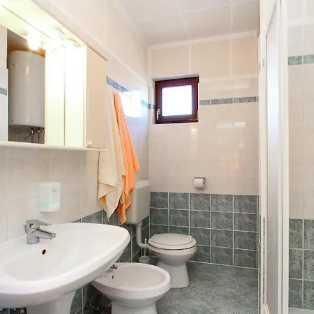 House Lili Apartman *
